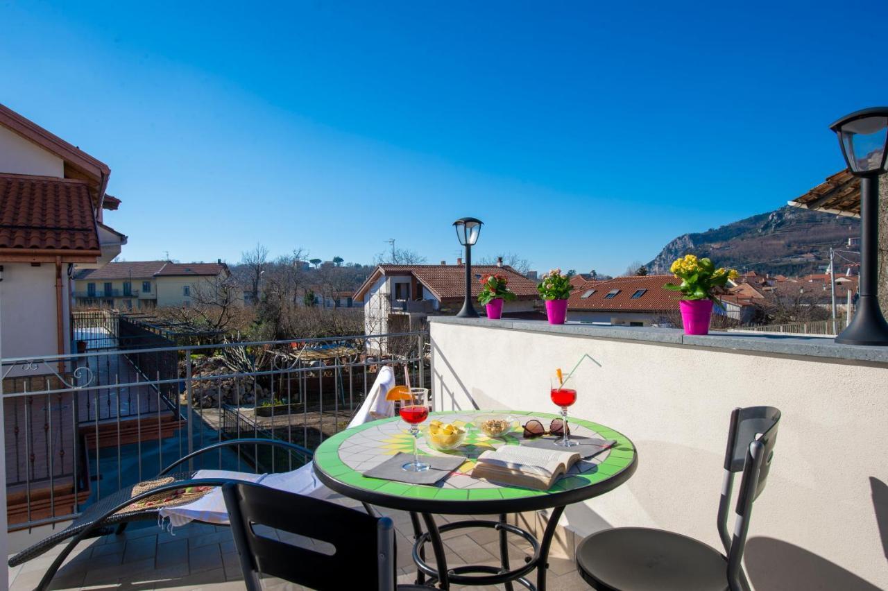 Il Ritrovo Degli Dei Bed & Breakfast อาเจโรลา ภายนอก รูปภาพ